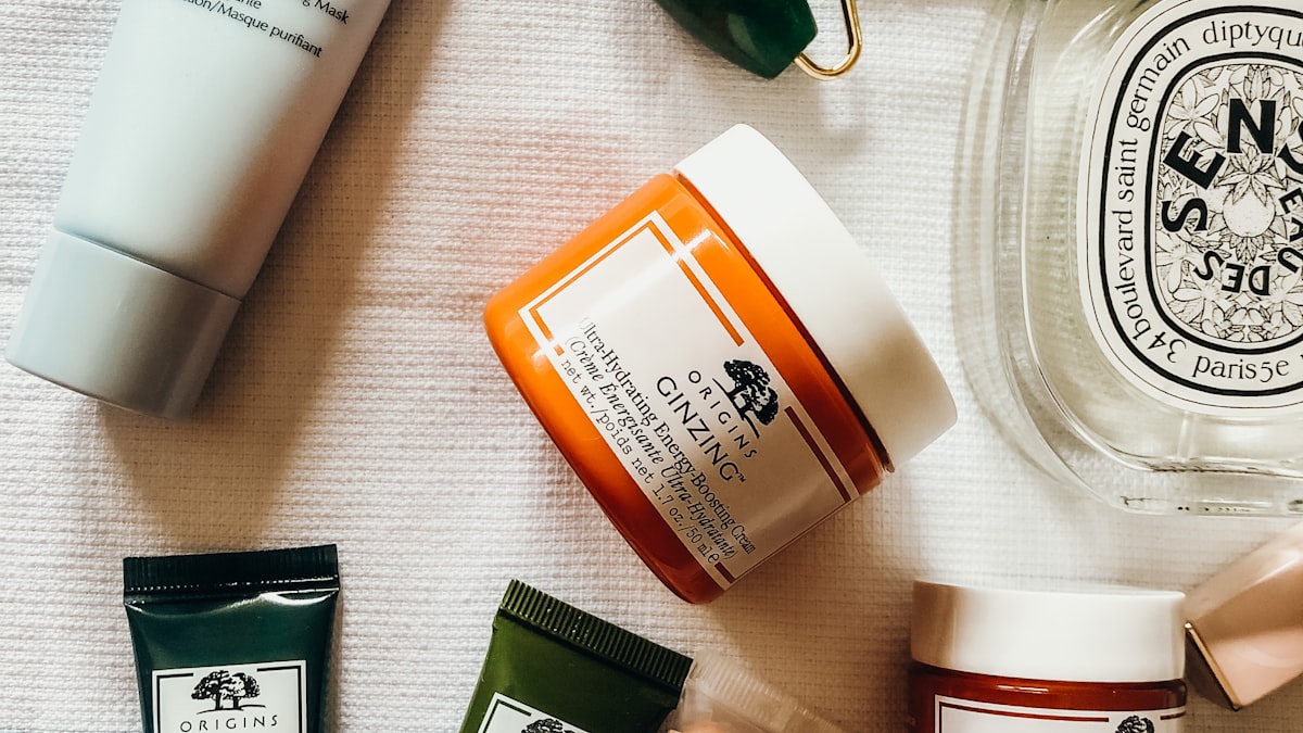 Rich barrier moisturizers and deeply nourishing dry skin creams